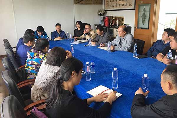 虞衛(wèi)總經理匯報公司環(huán)保工作