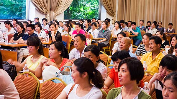 中國最早專業(yè)生產(chǎn)膠囊制劑企業(yè)|鹽酸二甲雙胍片